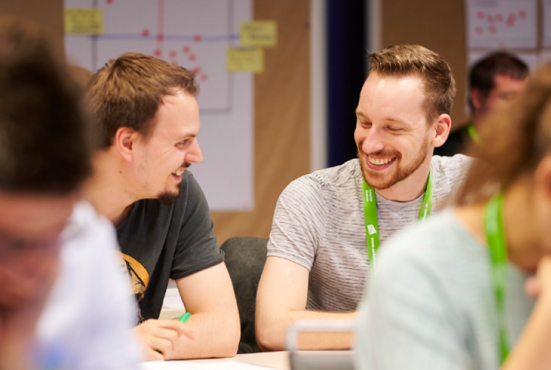 Teilnehmende einer Software Architecture Schulung